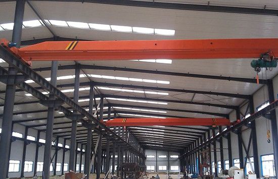 山東長城起重機(jī)械有限公司，提醒您購買起重機(jī)時(shí)應(yīng)注意哪些問題？